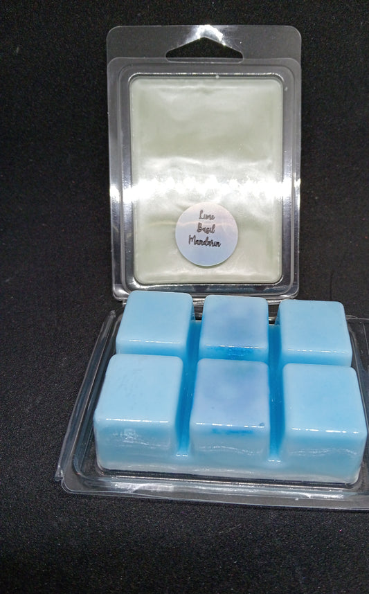 Wax melt clam shell